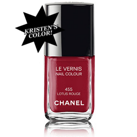 CHANEL Le Vernis Nail Color in Lotus Rouge
