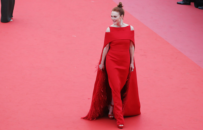 Julianne Moore in Givenchy Couture | Cannes Film Festival 2018: 'Everybody Knows' Opening Ceremony Premiere