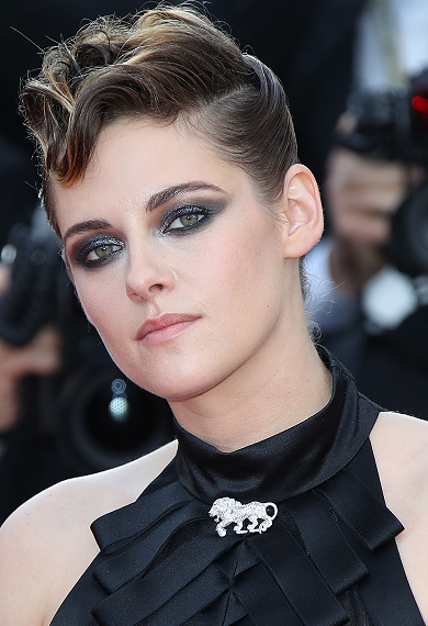 Get the Look: Kristen Stewart's Cannes 2018 Opening Ceremony Makeup!