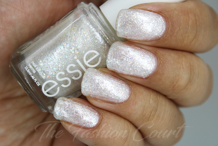 Review: Essie 'Let It Bow' Holiday 2019 Collection